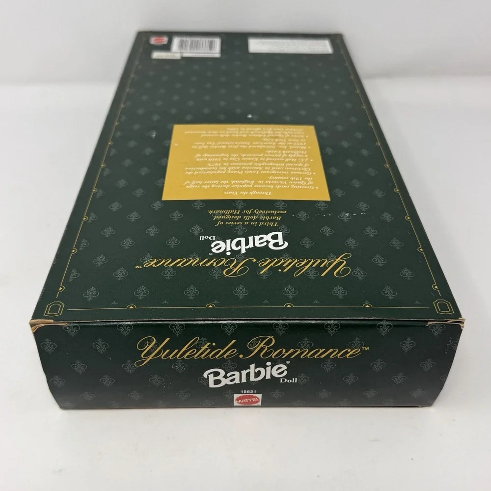 Yuletide Romance Barbie Hallmark Special Edition 1996 Mattel #15621 Unopened Box